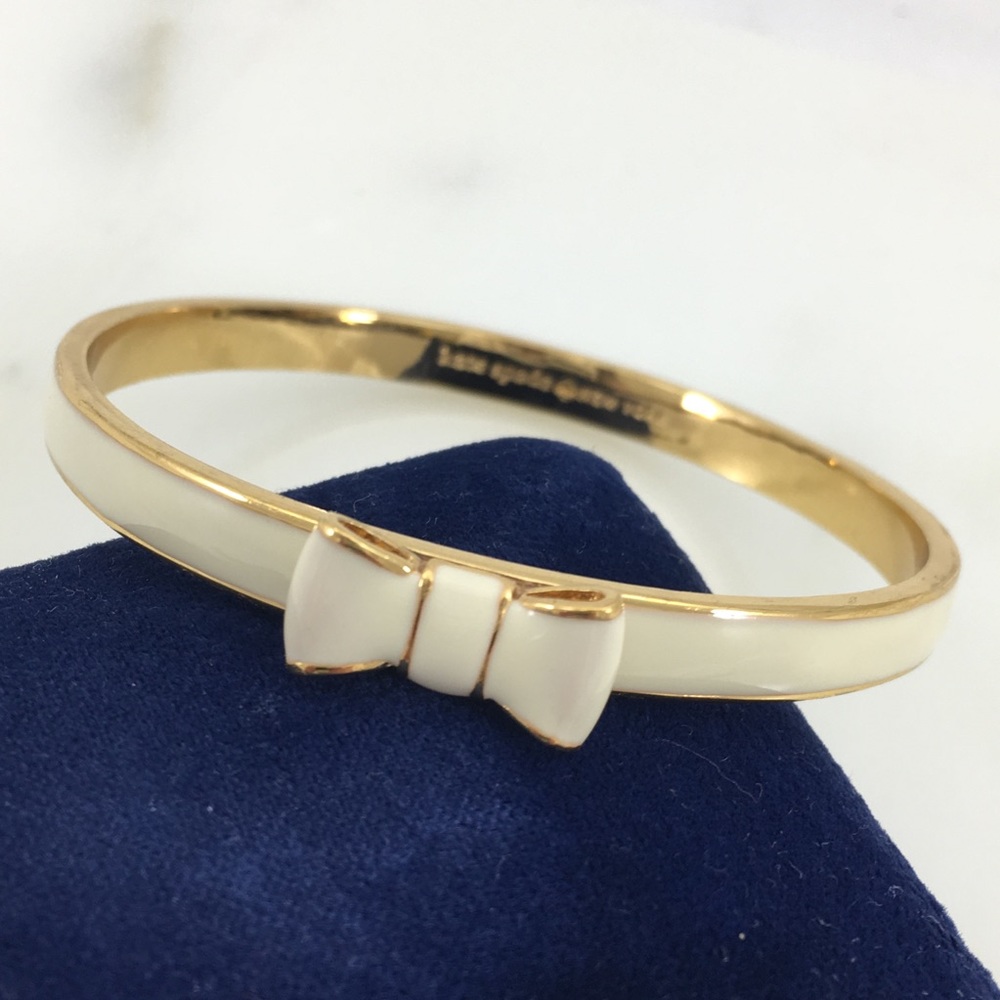 Kate Spade ♠️ enamel Bow Bangle Bracelet 🎀